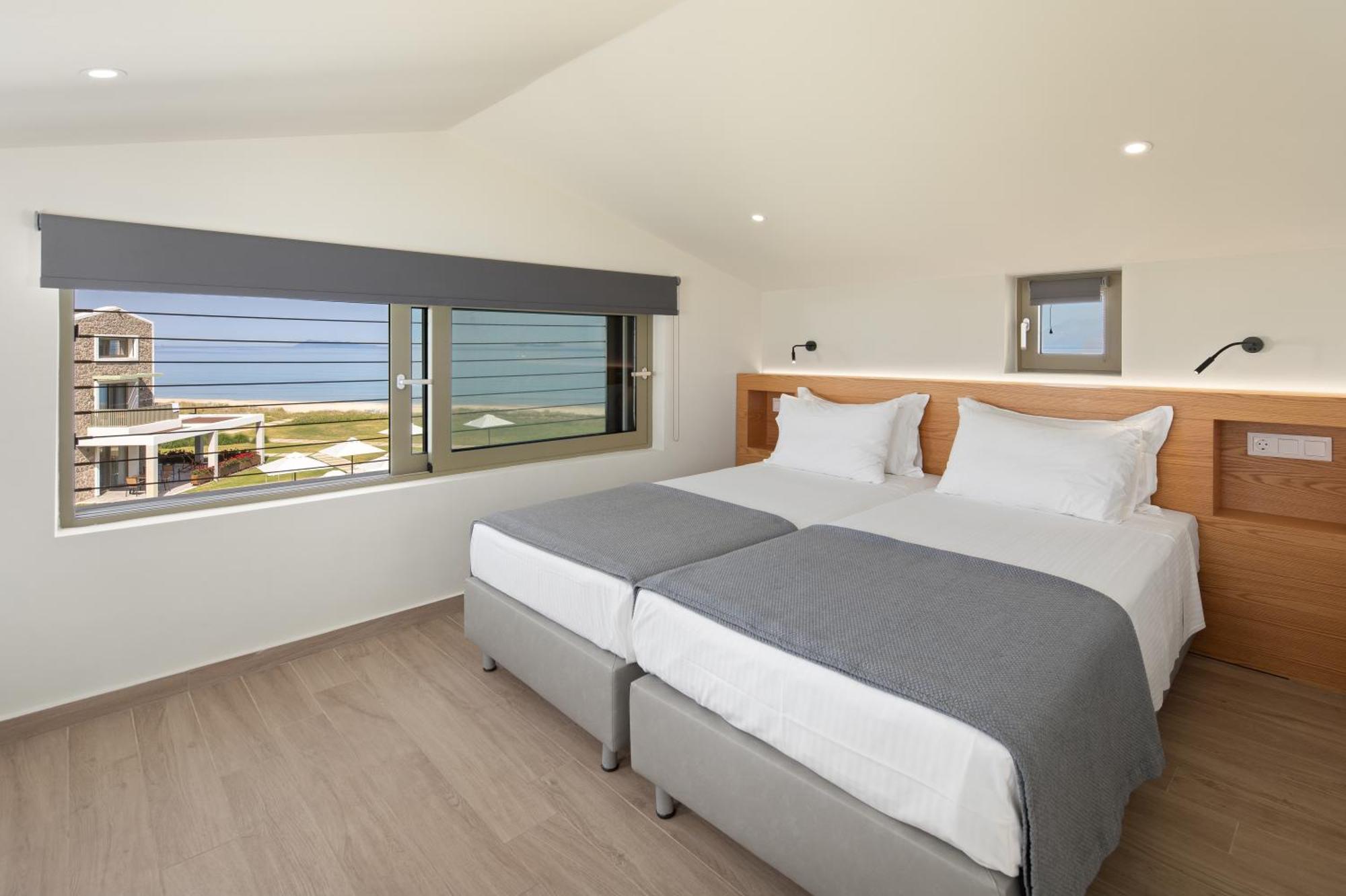 Thalassa Suites Almiros Beach 객실 사진