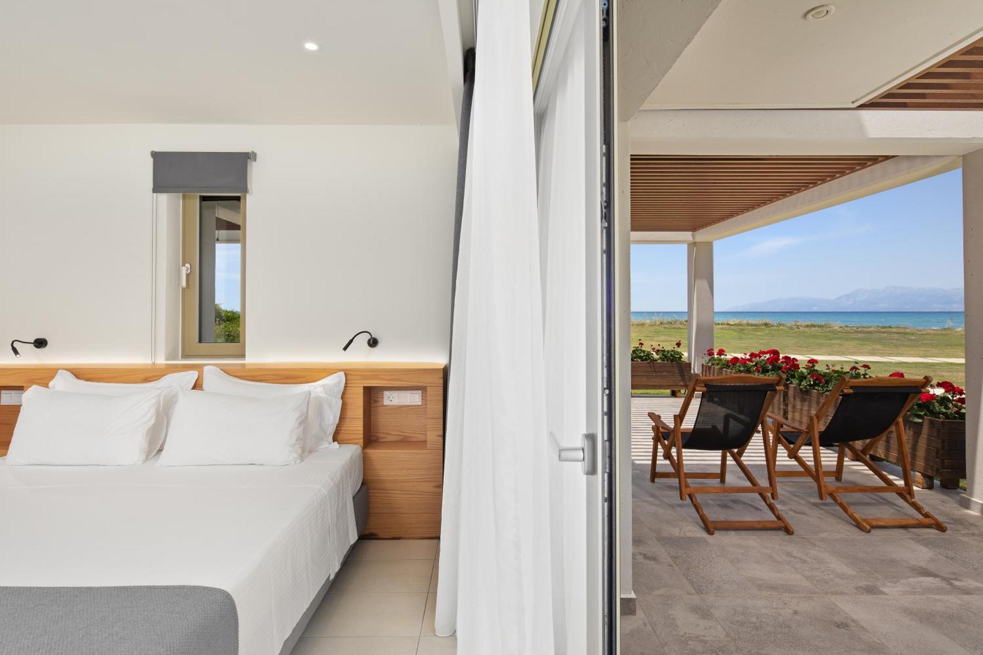Thalassa Suites Almiros Beach 객실 사진